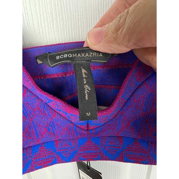 BCBGMAXAZRIA KIANA Geometric Jacquard Cropped Top Size Medium NWT Blue Red - Picture 4 of 9